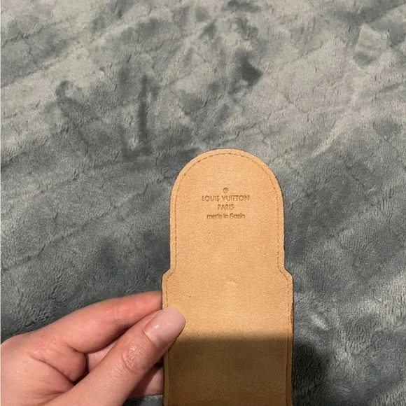 Louis Vuitton Monogram reading glasses / pen holder - Picture 4 of 4